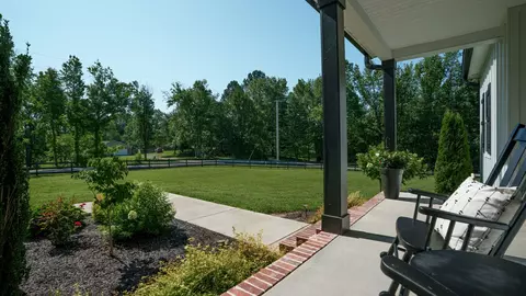 Exterior - 211 Claypool Rd, Bethpage, TN 37022 photo 6 of 22