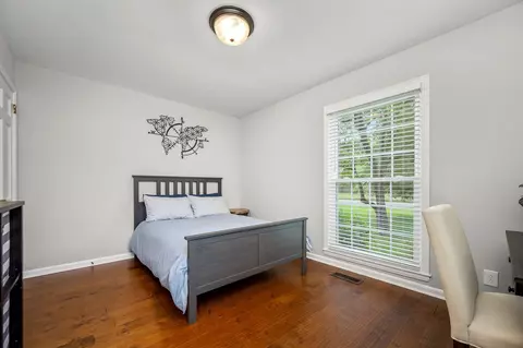 Bedroom - 1002 Sunset Ave, Murfreesboro, TN 37129 photo 3 of 5