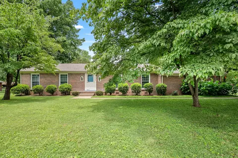 1002 Sunset Ave, Murfreesboro, TN 37129