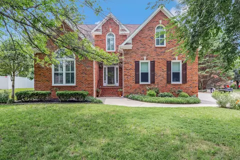 2910 Chaucer Dr, Murfreesboro, TN 37129