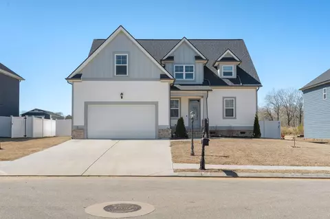 1180 Little Sorrel Rd, Hixson, TN 37343