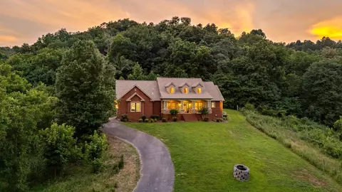 147 Giles Hollow Rd, Fayetteville, TN 37334