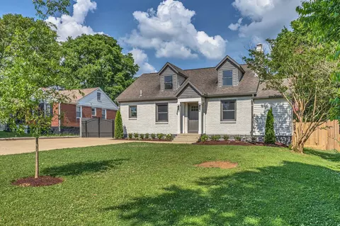 2825 Alhambra Cir, Nashville, TN 37207