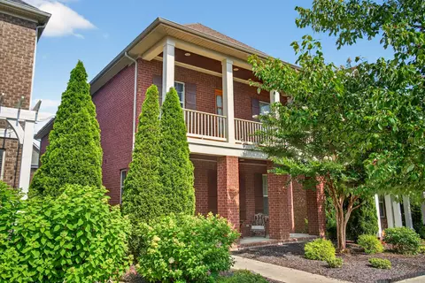 128 Ashcrest Pt, Hendersonville, TN 37075