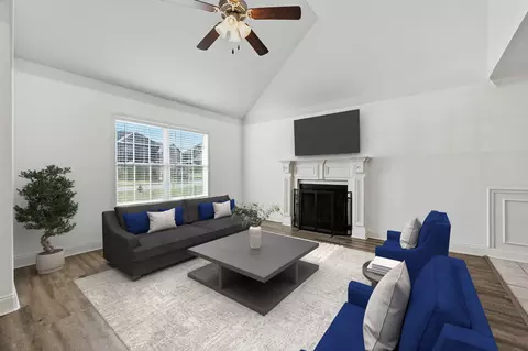 1076 Thrasher Dr, Clarksville, TN 37040