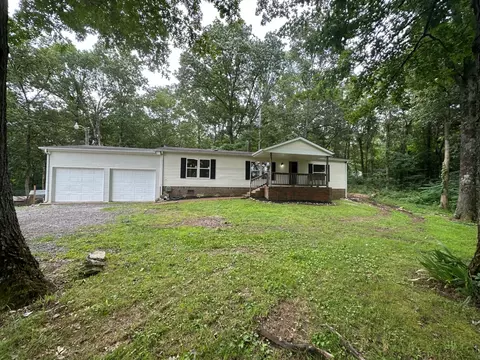 2421 Mcknight Rd, Culleoka, TN 38451