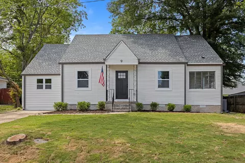 9 S Brooks Ave S, Chattanooga, TN 37411