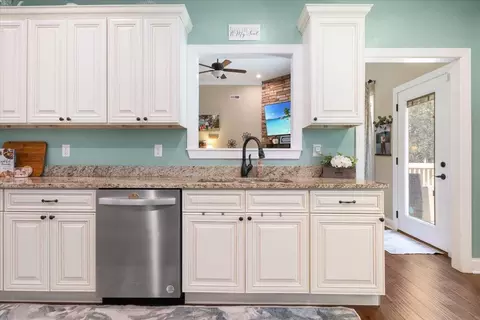 55 E Acorn Dr, Rock Spring, GA 30739 photo 17