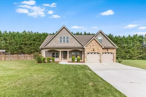 55 E Acorn Dr, Rock Spring, GA 30739 photo 4