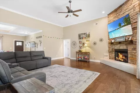 55 E Acorn Dr, Rock Spring, GA 30739 photo 11