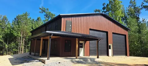 1295 Old Natchez Trace Trl, Camden, TN 38320