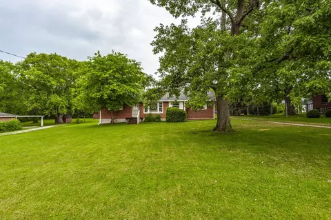 607 Gibson Dr, Madison, TN 37115