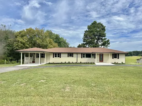 3786 Gnat Hill Rd, Manchester, TN 37355