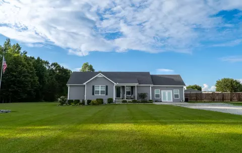 3170 Gnat Hill Rd, Manchester, TN 37355