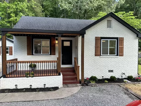 1532 Lillian Ln, Chattanooga, TN 37411