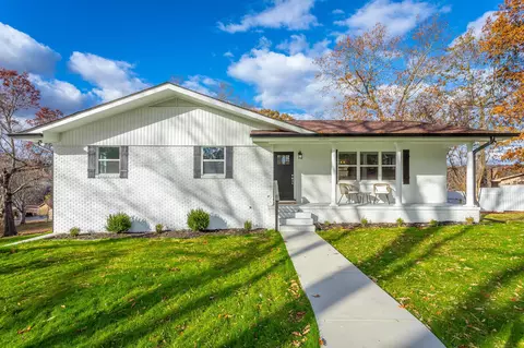 1600 Colorado St, Hixson, TN 37343
