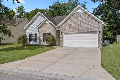 359 Sarava Ln, Smyrna, TN 37167