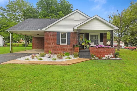 298 Florida Ave N, Parsons, TN 38363