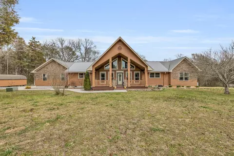 380 Jill Ln, Chickamauga, GA 30707