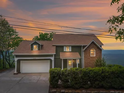 8659 Scenic Hwy, Rising Fawn, GA 30738