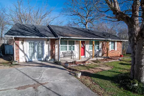 113 Robert E Lee St, Fort Oglethorpe, GA 30742