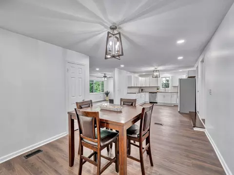 Dining - 242 Long St E, Mcewen, TN 37101 photo 1 of 2