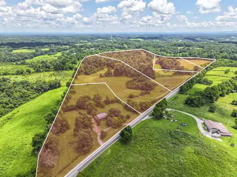 2670 Flat Creek Hwy, Shelbyville, TN 37160