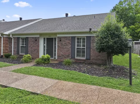 1026 E Northfield Blvd, Murfreesboro, TN 37130