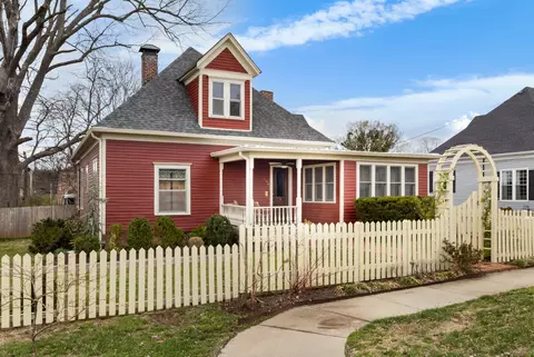 106 High St, Portland, TN 37148