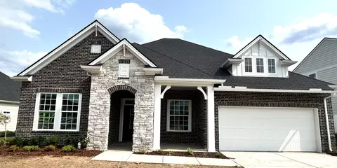 1069 Inez Dr, Smyrna, TN 37167