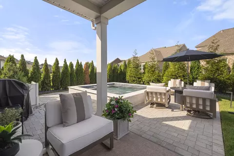 1113 Crisp Spring Dr, Franklin, TN 37064