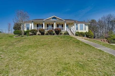 544 Arlis Ave, Dayton, TN 37321