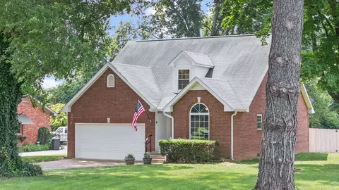 843 Kathy Cir, Gallatin, TN 37066