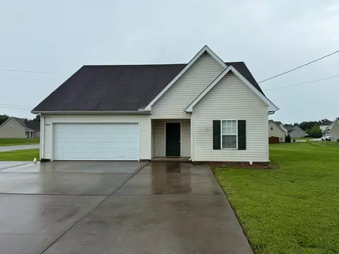 1420 Journey Dr, Murfreesboro, TN 37130