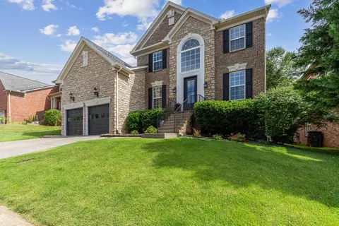 7620 Kemberton Dr E, Nolensville, TN 37135