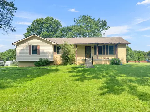 402 Poplar Pl, Mount Juliet, TN 37122