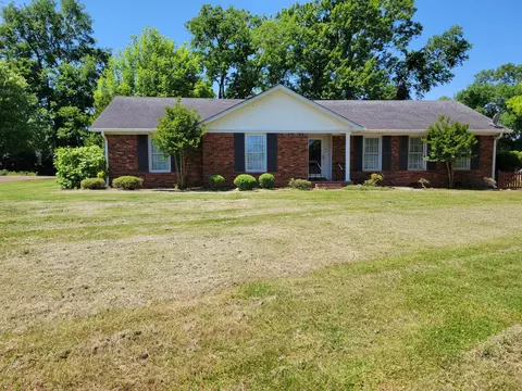 140 Sherry Cir, Gallatin, TN 37066