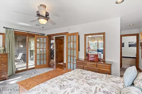 Bedroom - 802 Stonegate Way, Townsend, TN 37882 photo 2 of 7