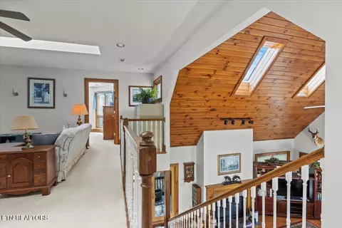 Entry Way - 802 Stonegate Way, Townsend, TN 37882 photo 2 of 3