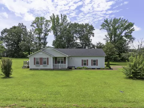 481 Pratt Cir, Lexington, TN 38351