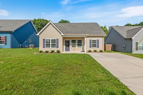 204 Miller St, Dickson, TN 37055