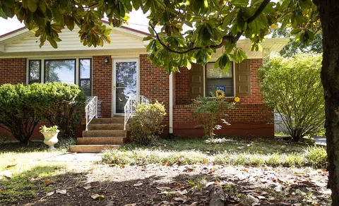 262 Hickorydale Dr, Nashville, TN 37210