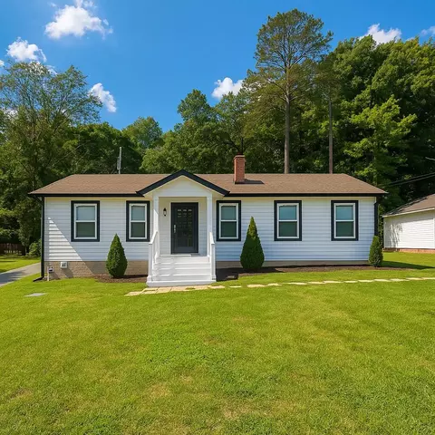 1308 Dry Valley Rd, Rossville, GA 30741