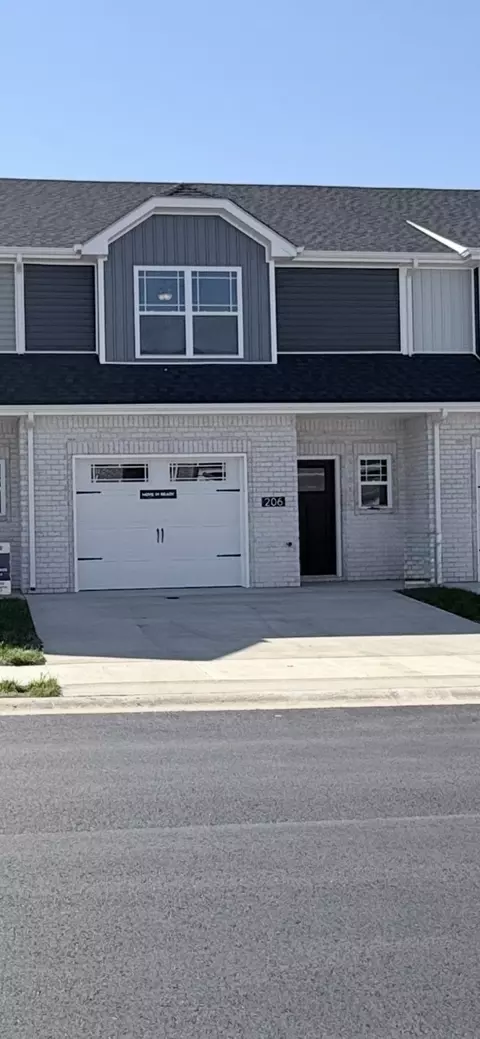 206 W Fallow Ct, Clarksville, TN 37040
