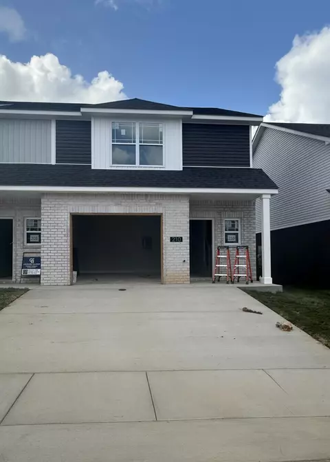 210 W Fallow Ct, Clarksville, TN 37040