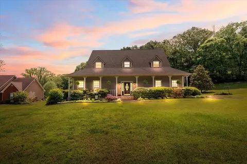 690 Dailey Hill Rd, Ringgold, GA 30736