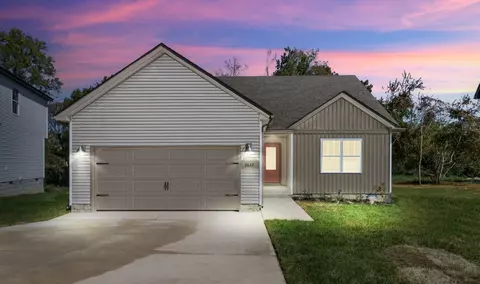 2622 Scott Dr, Clarksville, TN 37042