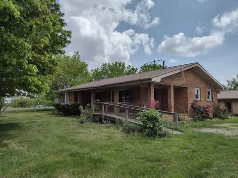 180 Jacks Branch Rd, Pikeville, TN 37367