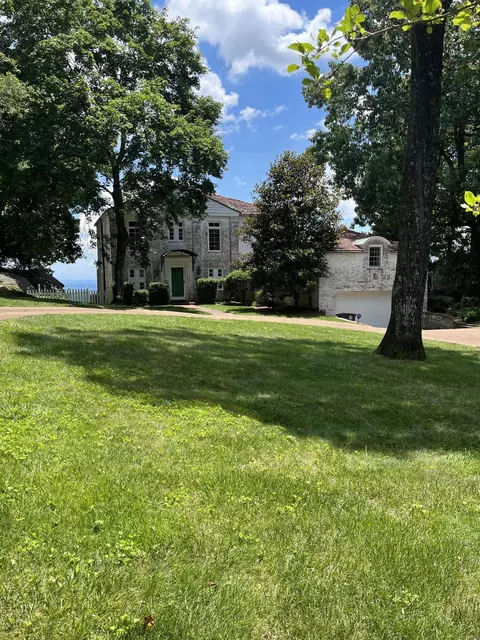 1405 Patten Rd, Lookout Mountain, GA 30750
