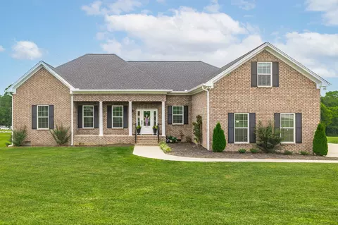 605 Coles Ferry Rd, Gallatin, TN 37066